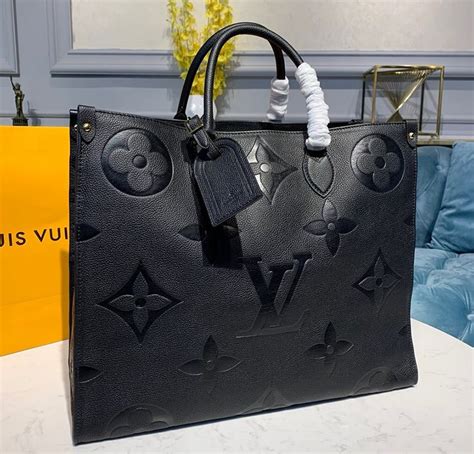 louis vuitton on the go schwarz|louis vuitton on the go mm.